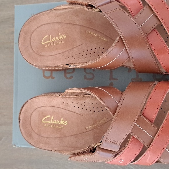 Clarks Artisan Cecily Slide - Color: Tan Combination - Size: 7.5 W - Picture 4 of 9